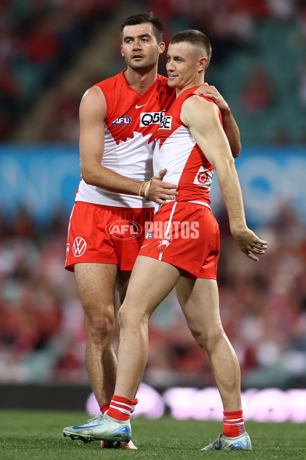 AFL 2024 Round 24 - Sydney v Adelaide - A-53372935