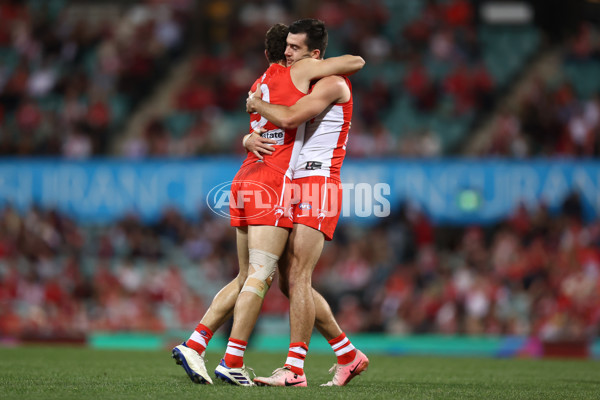 AFL 2024 Round 24 - Sydney v Adelaide - A-53372937