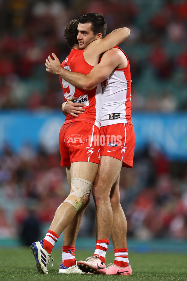 AFL 2024 Round 24 - Sydney v Adelaide - A-53372938
