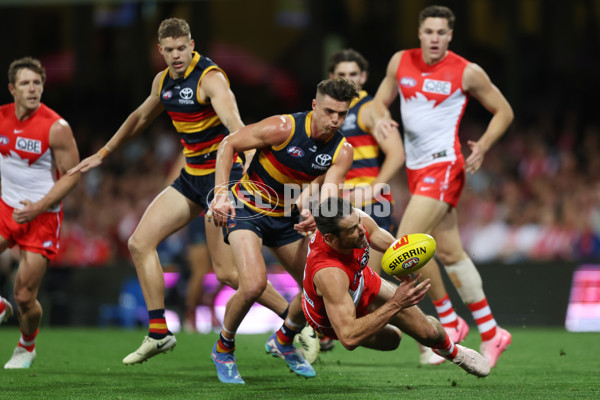 AFL 2024 Round 24 - Sydney v Adelaide - A-53379037