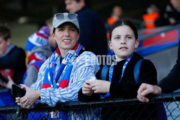 AFL 2024 Round 24 - Western Bulldogs v GWS - A-53379375