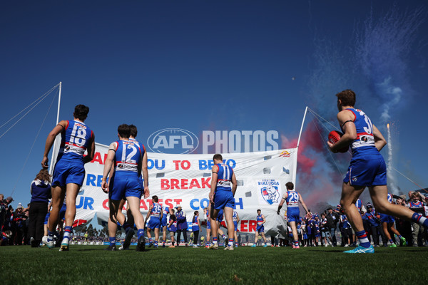AFL 2024 Round 24 - Western Bulldogs v GWS - A-53379392