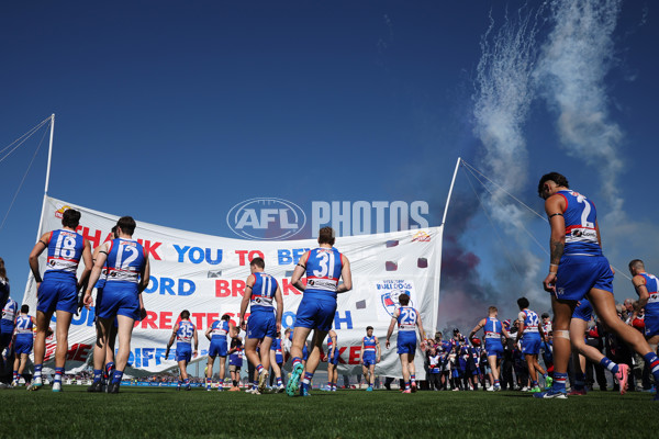 AFL 2024 Round 24 - Western Bulldogs v GWS - A-53379393