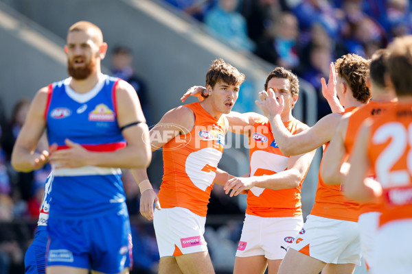 AFL 2024 Round 24 - Western Bulldogs v GWS - A-53381532
