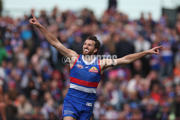 AFL 2024 Round 24 - Western Bulldogs v GWS - A-53381617