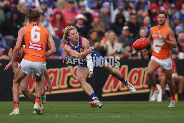 AFL 2024 Round 24 - Western Bulldogs v GWS - A-53381628