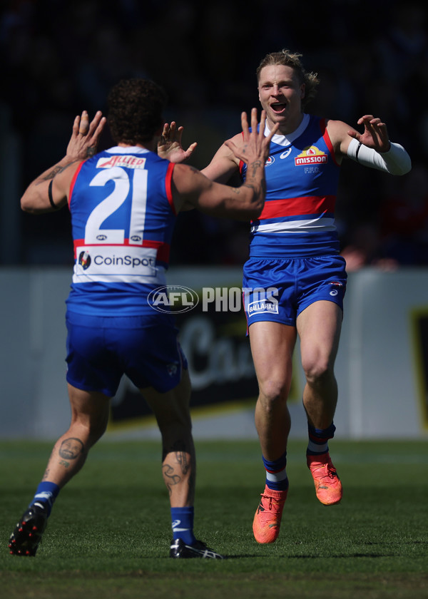 AFL 2024 Round 24 - Western Bulldogs v GWS - A-53381749