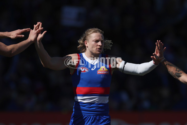 AFL 2024 Round 24 - Western Bulldogs v GWS - A-53381750