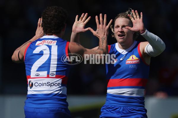 AFL 2024 Round 24 - Western Bulldogs v GWS - A-53381757