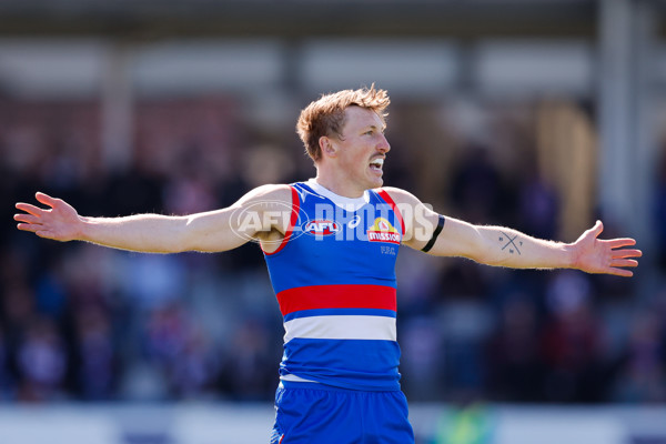 AFL 2024 Round 24 - Western Bulldogs v GWS - A-53381827
