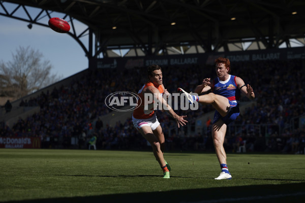 AFL 2024 Round 24 - Western Bulldogs v GWS - A-53389686