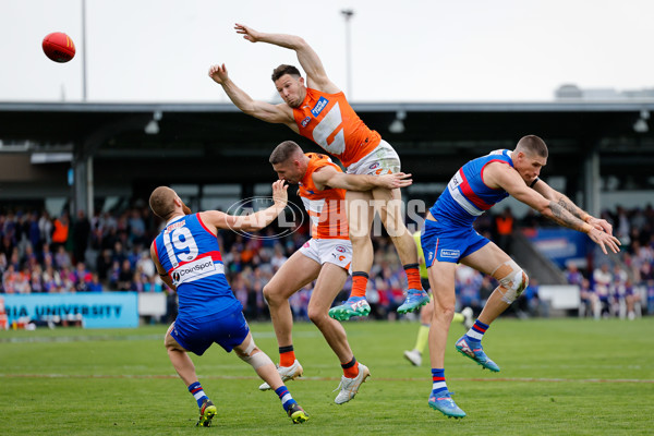 AFL 2024 Round 24 - Western Bulldogs v GWS - A-53389716