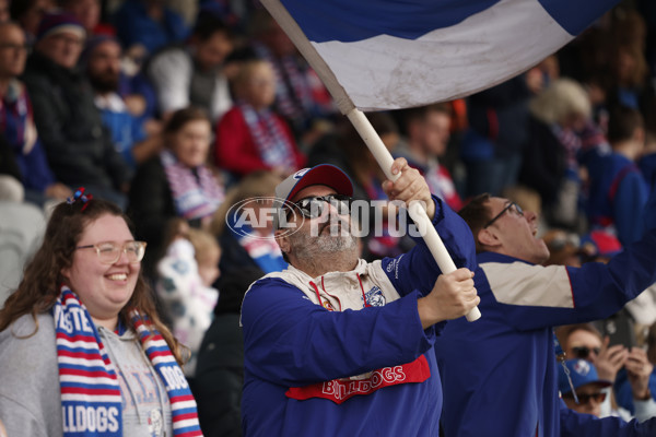 AFL 2024 Round 24 - Western Bulldogs v GWS - A-53404365