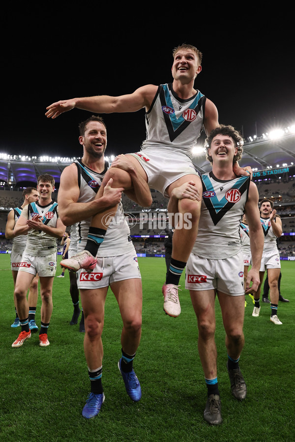 AFL 2024 Round 24 - Fremantle v Port Adelaide - A-53412149