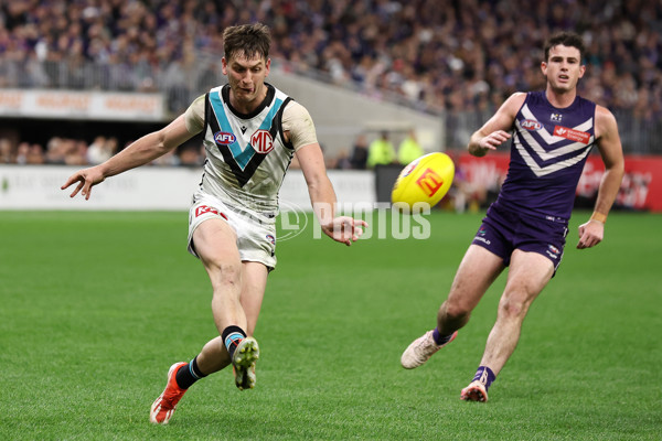 AFL 2024 Round 24 - Fremantle v Port Adelaide - A-53413219