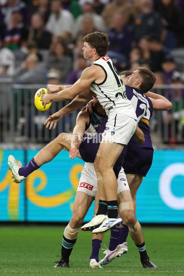 AFL 2024 Round 24 - Fremantle v Port Adelaide - A-53414676