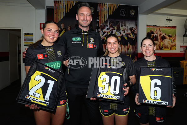 AFLW 2024 Round 01 - West Coast v Richmond - A-53544769
