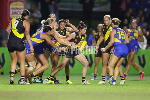 AFLW 2024 Round 01 - West Coast v Richmond - A-53551076