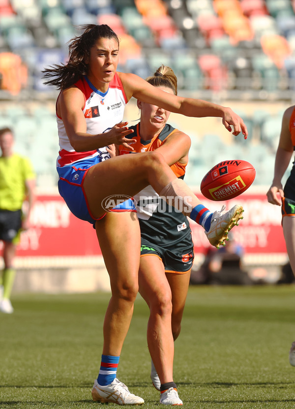 AFLW 2024 Round 01 - GWS v Western Bulldogs - A-53562146