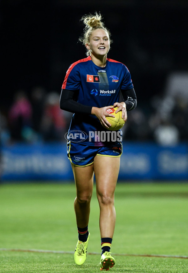 AFLW 2024 Round 01 - Port Adelaide v Adelaide - A-53580684