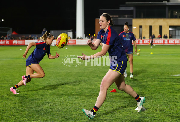 AFLW 2024 Round 01 - Port Adelaide v Adelaide - A-53583345