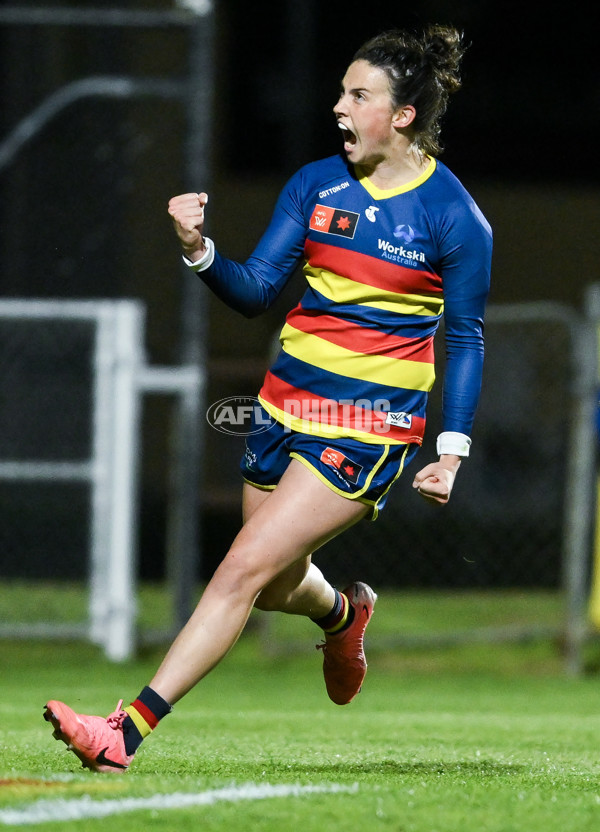 AFLW 2024 Round 01 - Port Adelaide v Adelaide - A-53585625