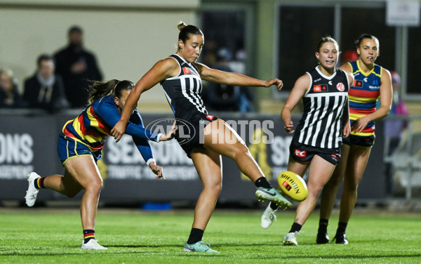 AFLW 2024 Round 01 - Port Adelaide v Adelaide - A-53586227
