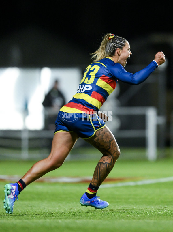 AFLW 2024 Round 01 - Port Adelaide v Adelaide - A-53588503