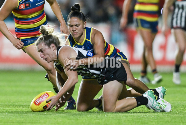 AFLW 2024 Round 01 - Port Adelaide v Adelaide - A-53588584