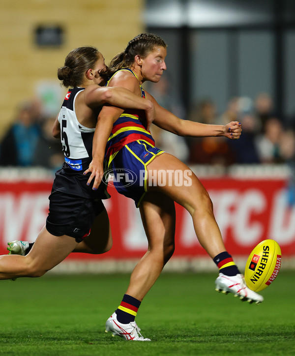 AFLW 2024 Round 01 - Port Adelaide v Adelaide - A-53588605