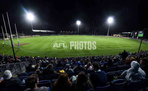 AFLW 2024 Round 01 - Port Adelaide v Adelaide - A-53588654