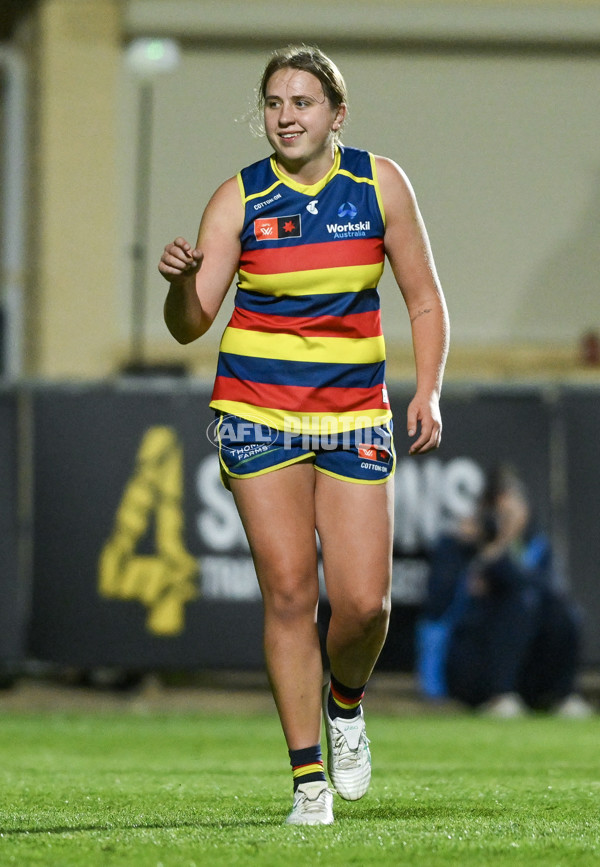 AFLW 2024 Round 01 - Port Adelaide v Adelaide - A-53591000