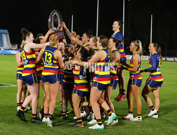 AFLW 2024 Round 01 - Port Adelaide v Adelaide - A-53595789