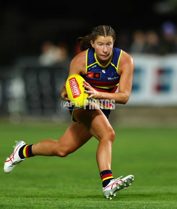 AFLW 2024 Round 01 - Port Adelaide v Adelaide - A-53595823