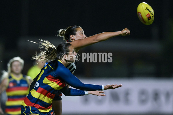 AFLW 2024 Round 01 - Port Adelaide v Adelaide - A-53596877
