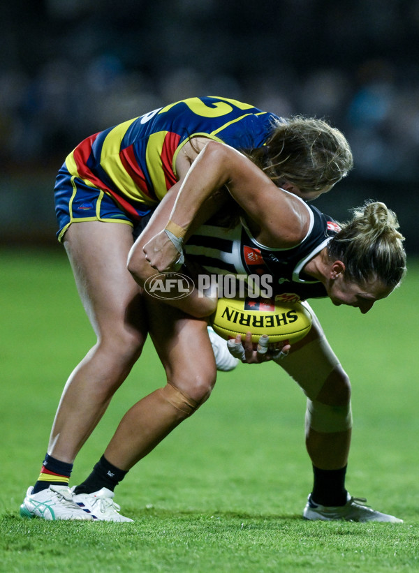 AFLW 2024 Round 01 - Port Adelaide v Adelaide - A-53596921