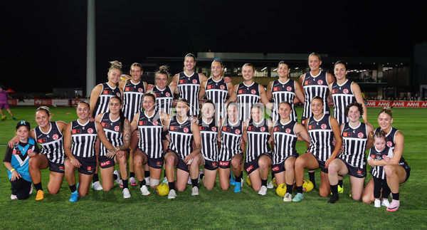 AFLW 2024 Round 01 - Port Adelaide v Adelaide - A-53598195
