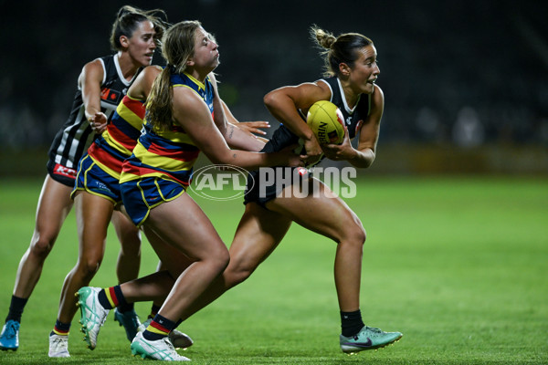 AFLW 2024 Round 01 - Port Adelaide v Adelaide - A-53598237