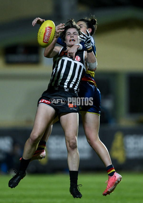 AFLW 2024 Round 01 - Port Adelaide v Adelaide - A-53598269