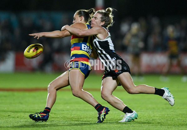 AFLW 2024 Round 01 - Port Adelaide v Adelaide - A-53599733
