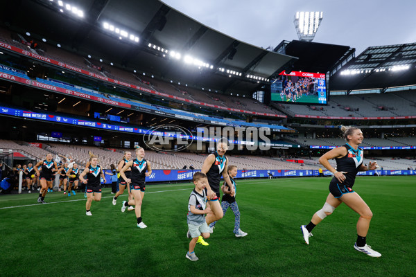 AFLW 2024 Round 02 - Western Bulldogs v Port Adelaide - A-53709420