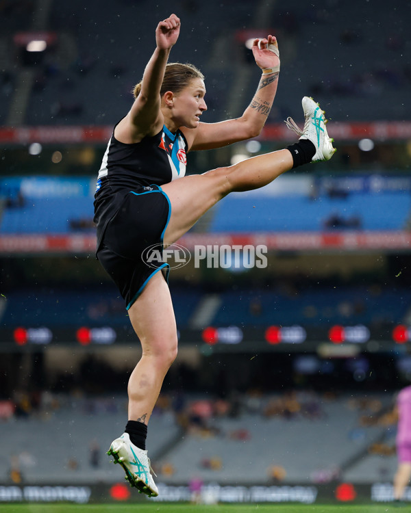 AFLW 2024 Round 02 - Western Bulldogs v Port Adelaide - A-53715342