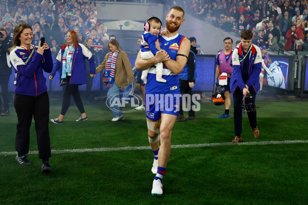 AFL 2024 Second Elimination Final - Western Bulldogs v Hawthorn - A-53730524