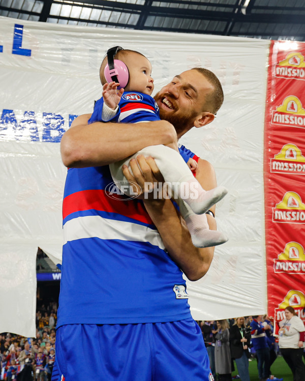 AFL 2024 Second Elimination Final - Western Bulldogs v Hawthorn - A-53730908