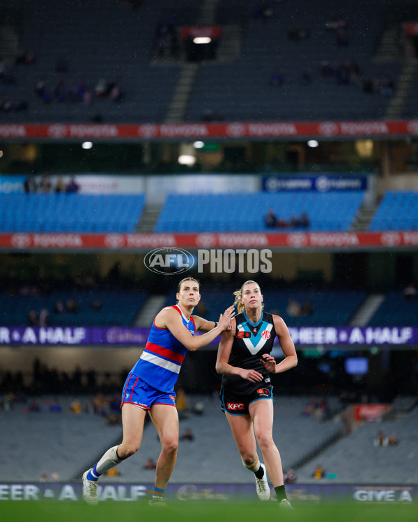 AFLW 2024 Round 02 - Western Bulldogs v Port Adelaide - A-53745289