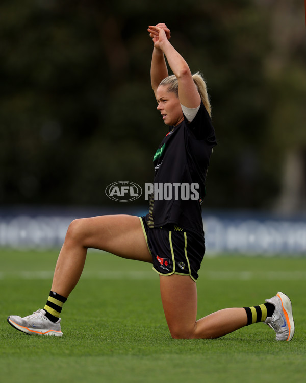 AFLW 2024 Round 02 - Richmond v GWS - A-53789610