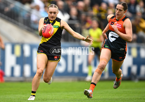 AFLW 2024 Round 02 - Richmond v GWS - A-53790370