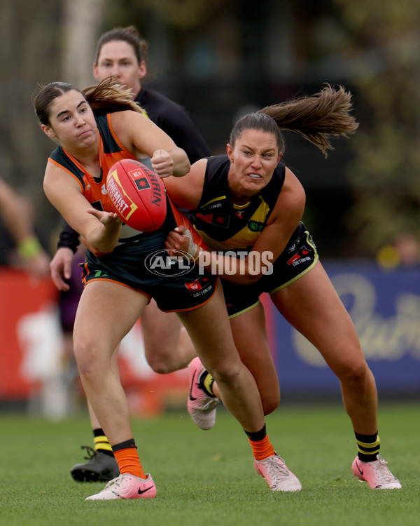 AFLW 2024 Round 02 - Richmond v GWS - A-53790376