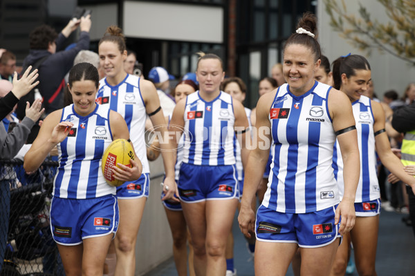 AFLW 2024 Round 02 - North Melbourne v Geelong - A-53798036