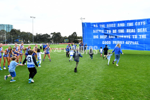 AFLW 2024 Round 02 - North Melbourne v Geelong - A-53802958